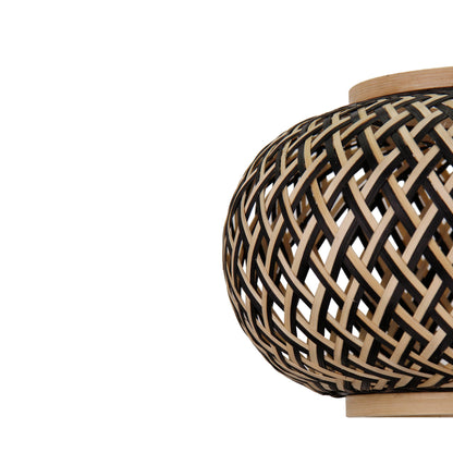 Detailopname van de beige Weaving hanglamp met een landelijke uitstraling. Perfect voor een warme en gezellige sfeer.