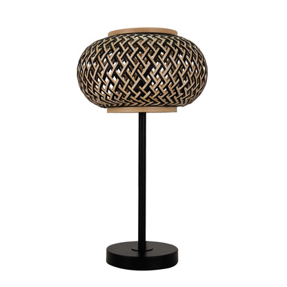 Natuurlijke bruintinten komen prachtig tot leven in deze Weaving tafellamp. Een sfeervolle aanvulling voor elke tafel.