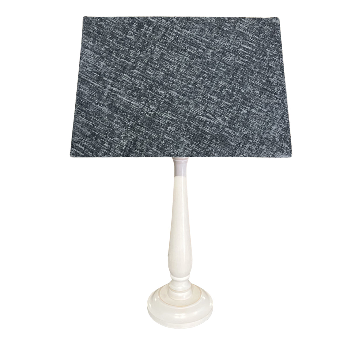 De donkergrijze lampenkap Conica voegt een moderne touch toe aan je interieur.