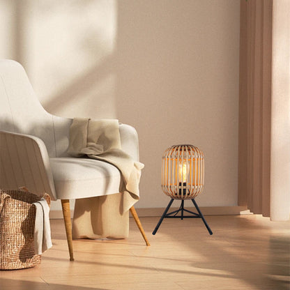 Beige tafellamp uit de Woven serie brengt warmte in je interieur. Perfect voor een gezellige leeshoek of op een bijzettafel.